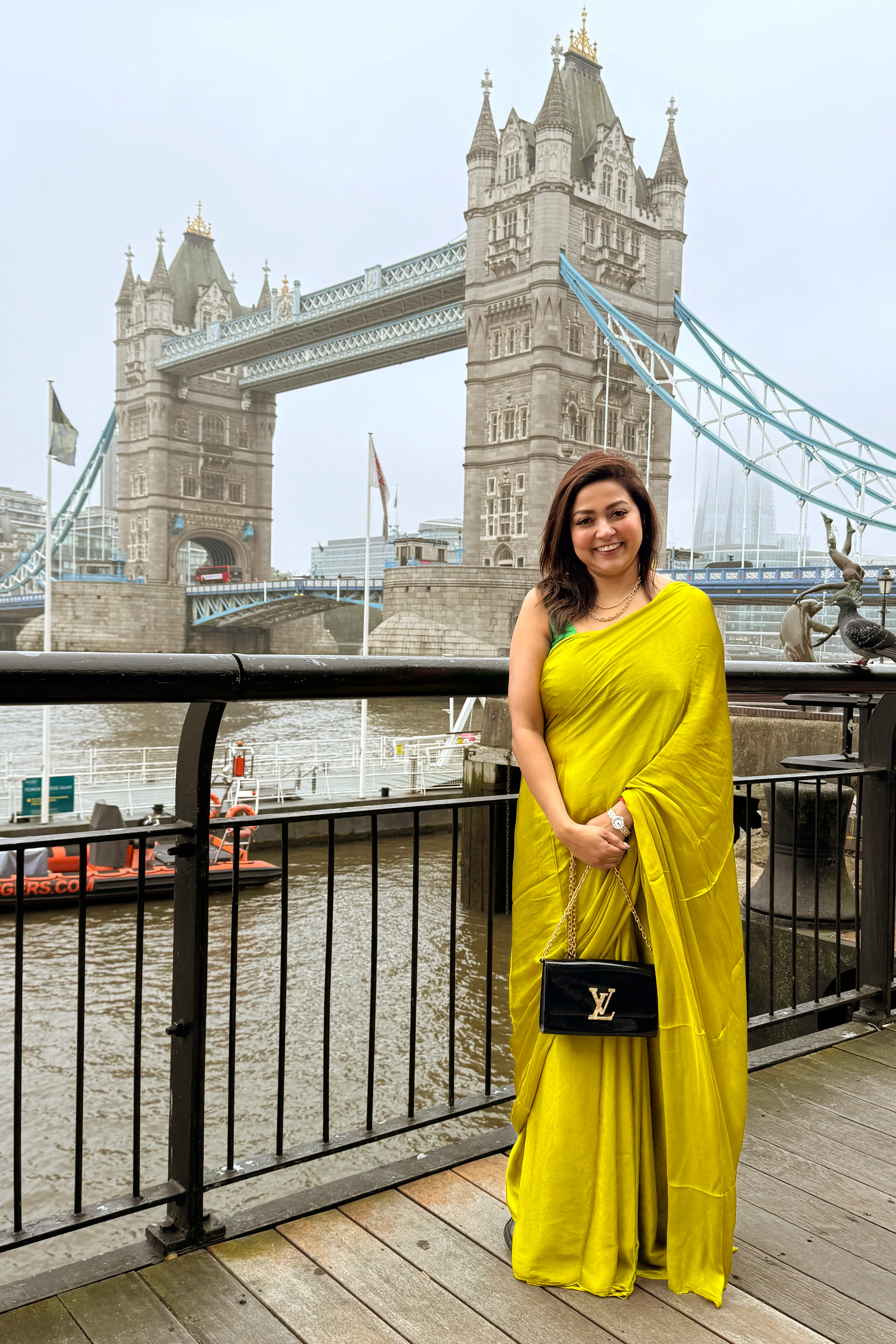 Crepe Satin Saree - Image 3