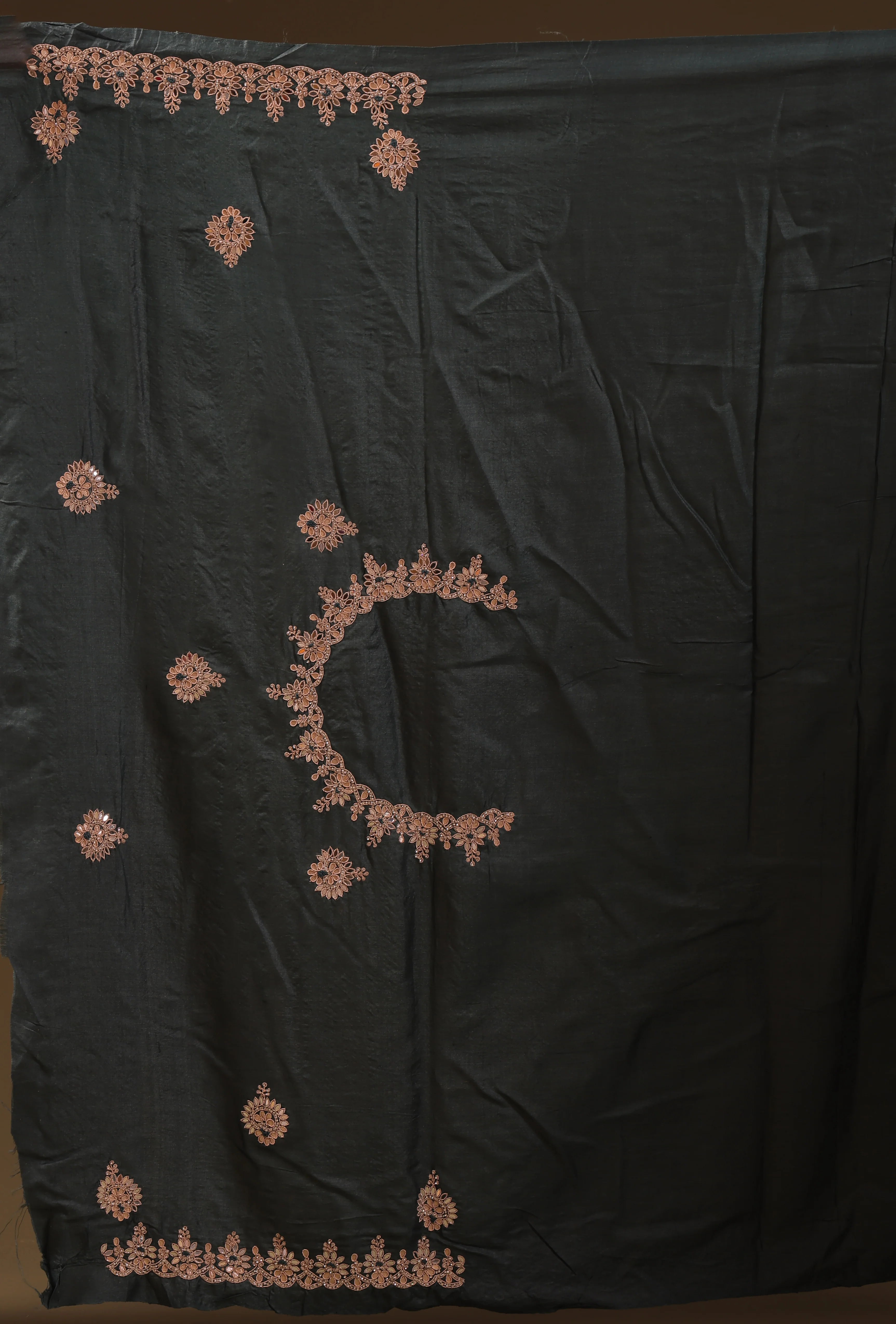 Tussar Zardosi Work - Image 4
